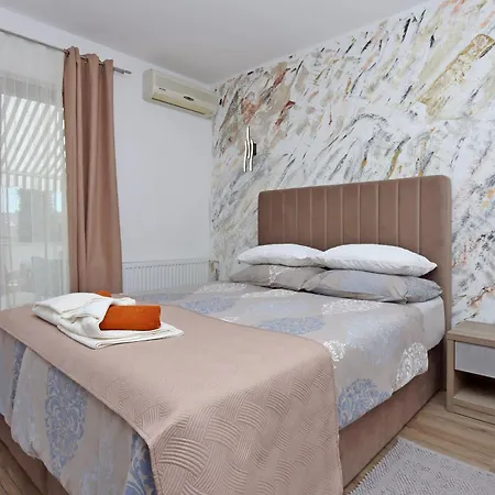 Appartement By The Sea Barbat, Rab - 24932