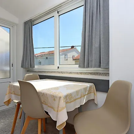 Appartement By The Sea Barbat, Rab - 24932 *